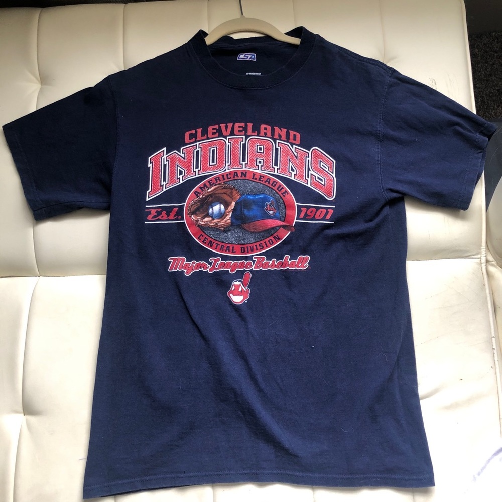 Vintage Cleveland Indians t shirt